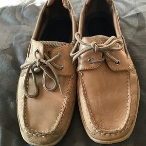Men’s Sperry loafers